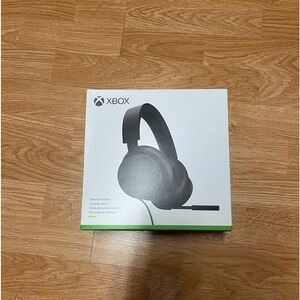Microsoft Xbox series X wired headphones